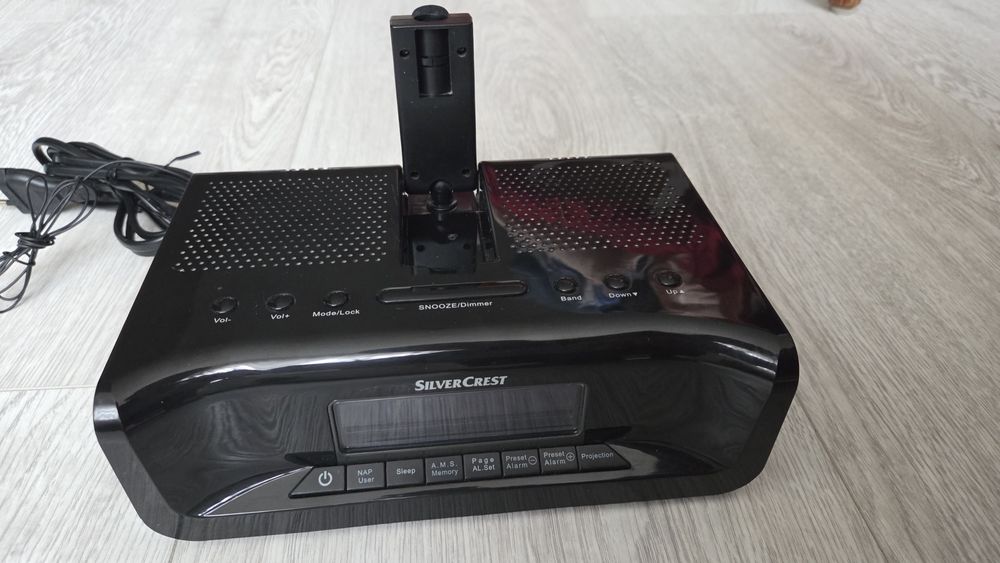 Прожекционен радио будилник Silver Crest SPU 900 A1