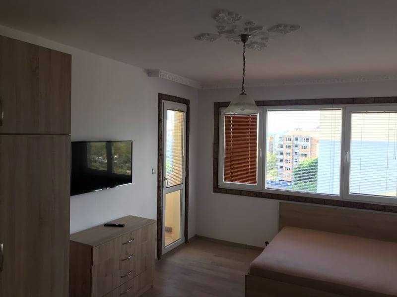 Дава се под наем Двустаен апартамент в Бургас, Меден рудник - зона А - 50 кв.м за 175 € - Снимка #6