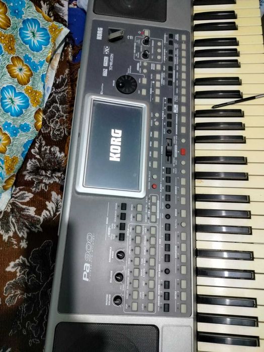 Синтезатор Korg PA900