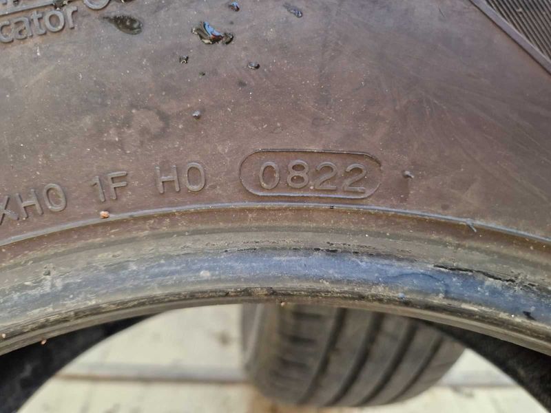 2 Hankook R17 215/65
летни гуми
DOT0822