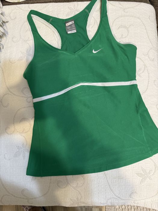 Maiou dama sala Nike