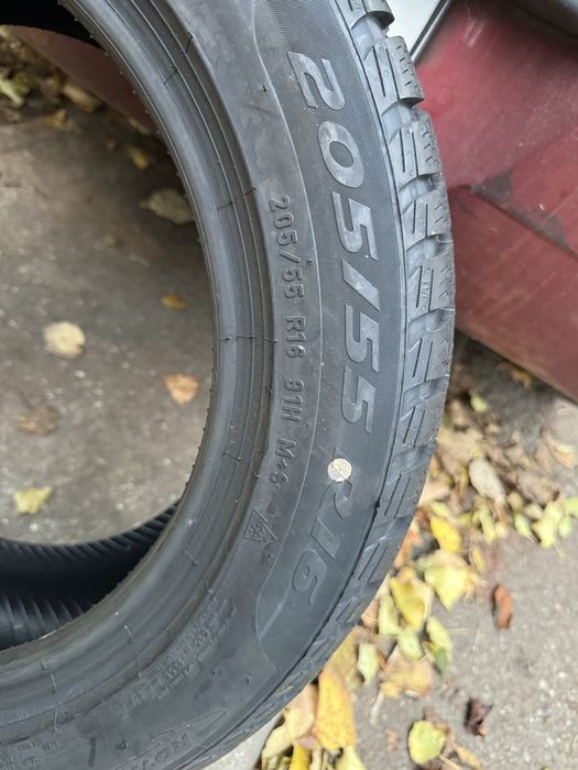 1 anvelopa de iarna 205 55 16 pirelli sottozero 3 runflat nou!