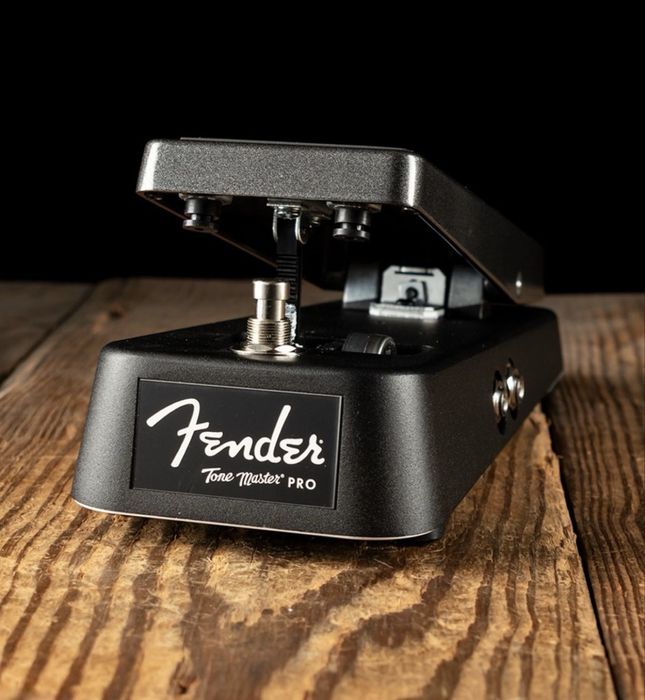 Fender tone master pro
