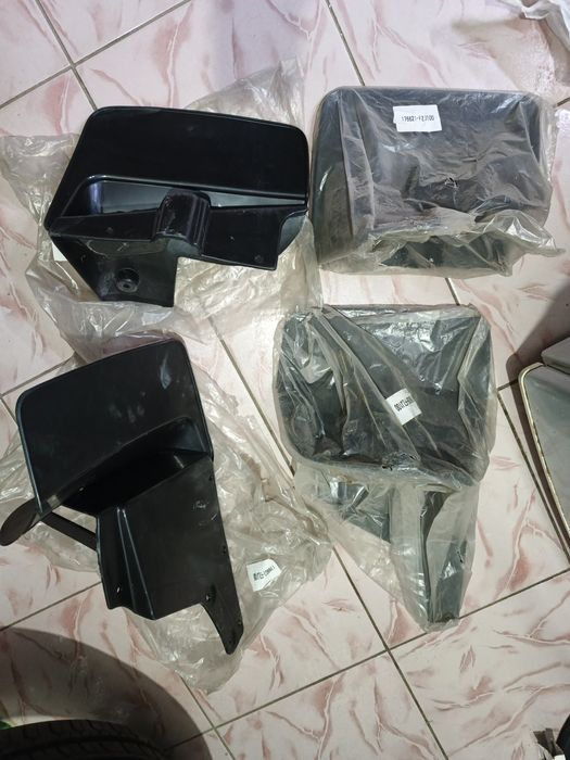 Продам брызговики оригинал Крузак 100