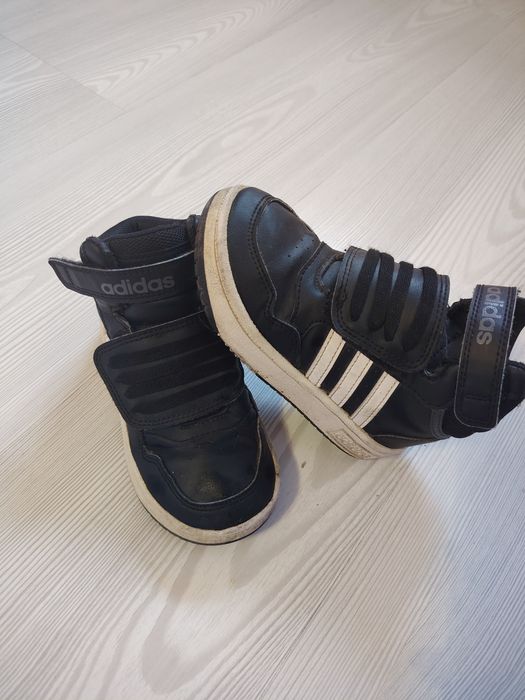 Детски боти Adidas