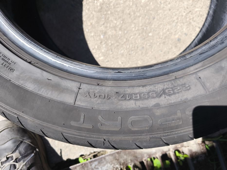 225/55/17" 2бр Dunlop sport,dot5122,7mm
