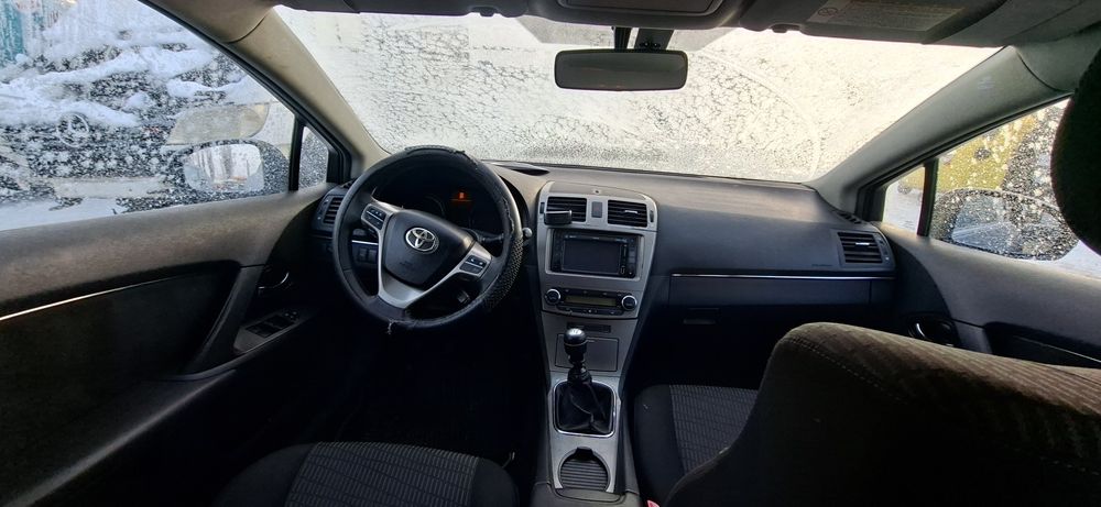 Dezmembrez Toyota Avensis Break 2.0 D 2011 1AD-FTV