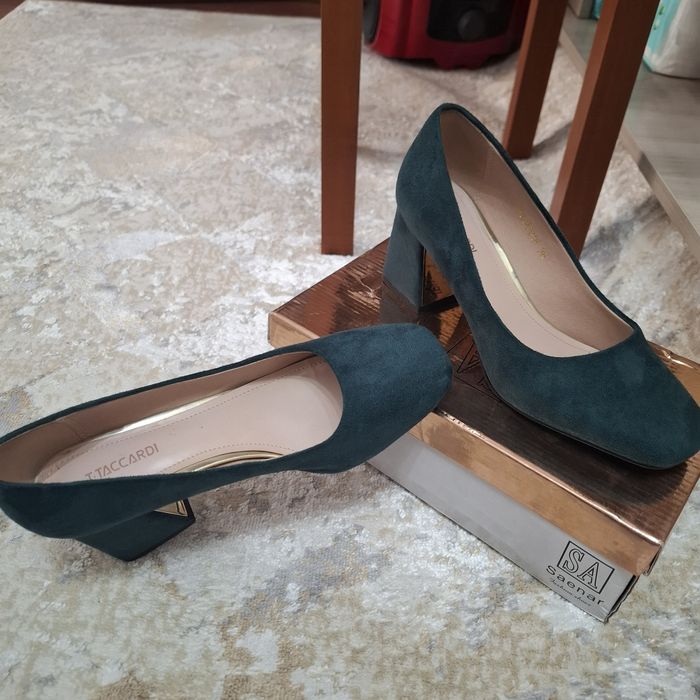 Продам туфли зеленые