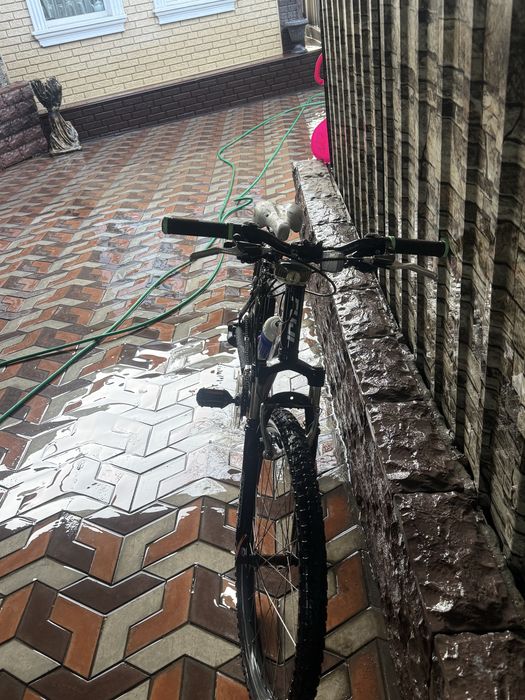 Велосипед в хорошем состояние