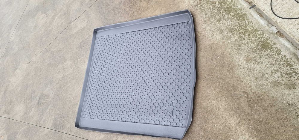 Audi A6 2012-18/C8 stelka bagajnik