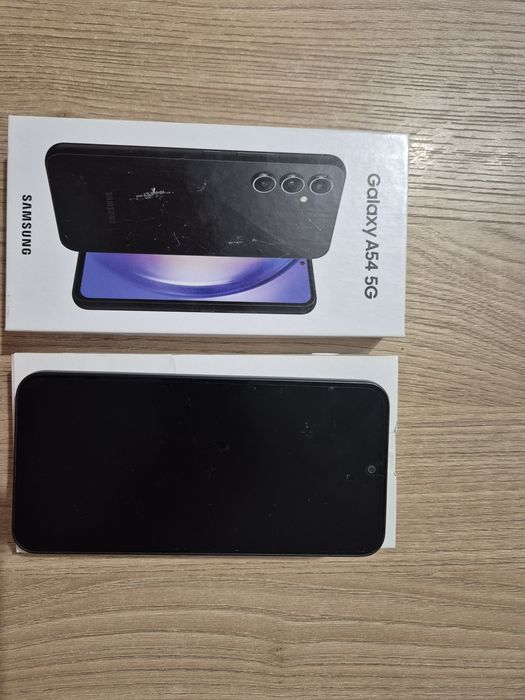 Samsung Galaxy A54 5G, 8GB RAM și 128GB