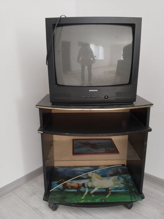 Продается телевизор Самсунг