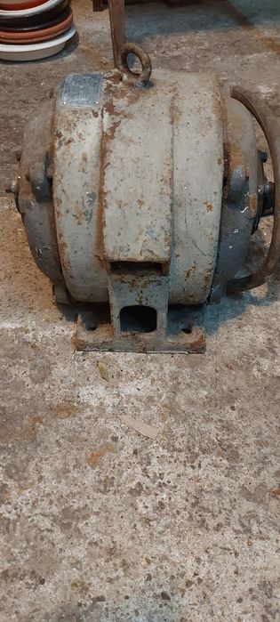 Трифазен двигател, Ел. Мотор 3 кв. Kw.