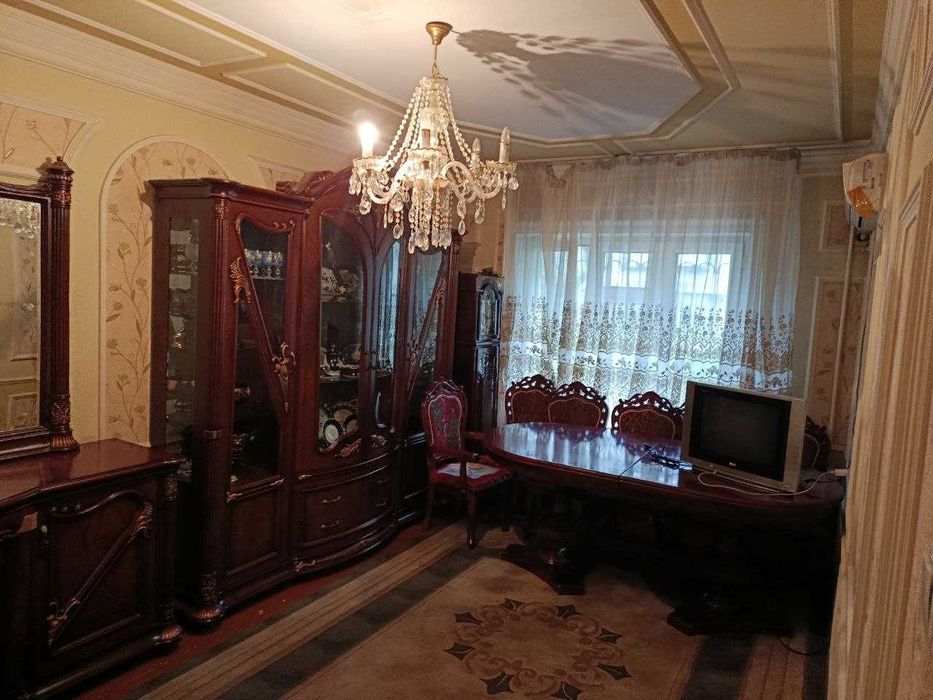 UY Sotiladi Toshkent Shahar Ibn Sino 2  4xonali Jihozli  2-qavat 85m2