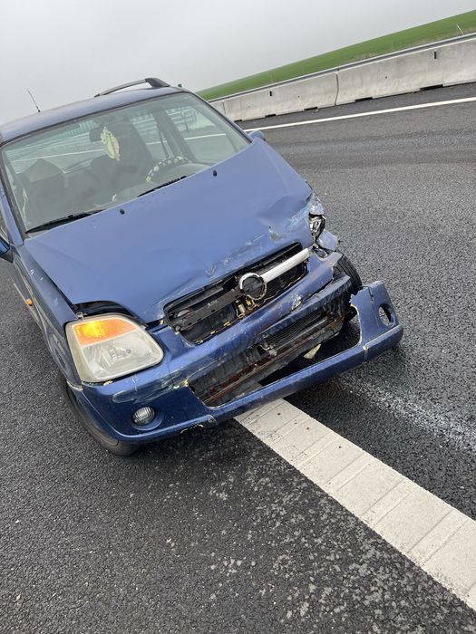 Opel agila 2002 lovit