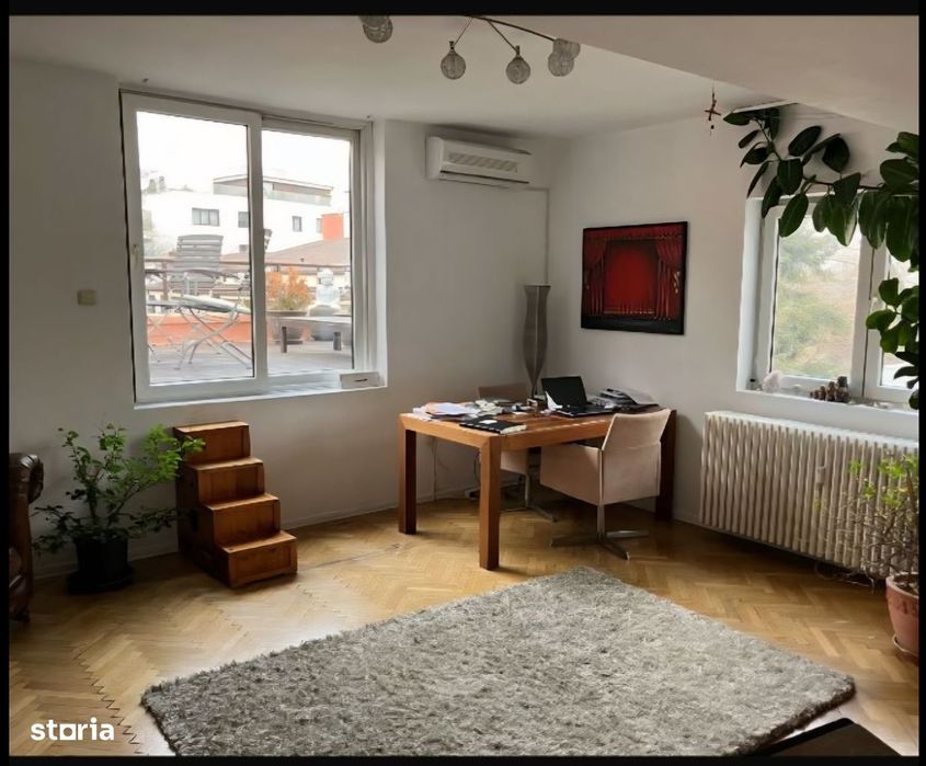 Apartament in vila
