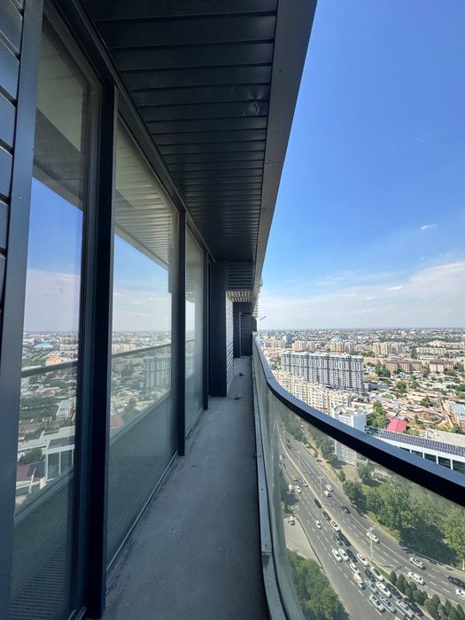 NRG U-Tower  4/26/27 118кв
