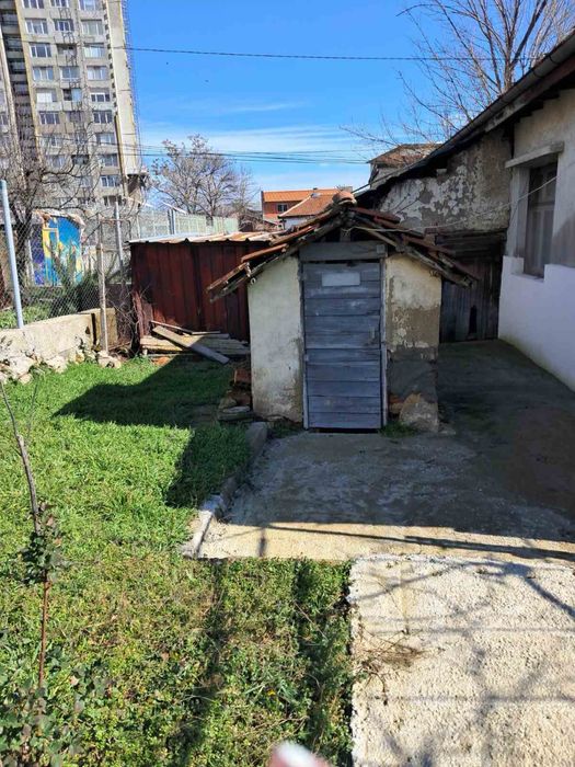Продавам къща Хасково