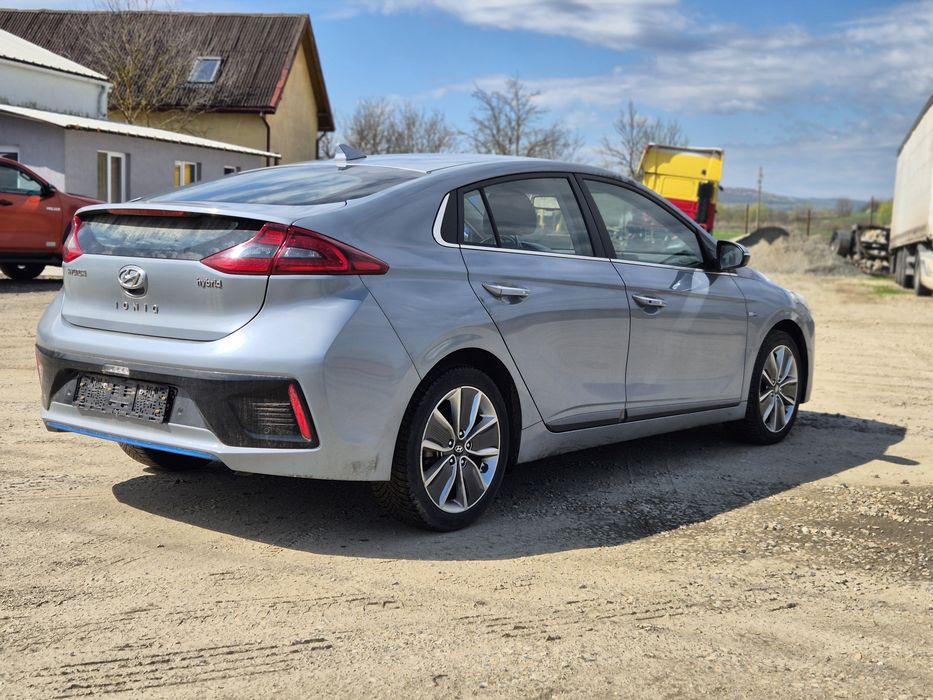 Hyundai Ioniq / 2019 / Hybrid / 1.6 gdi