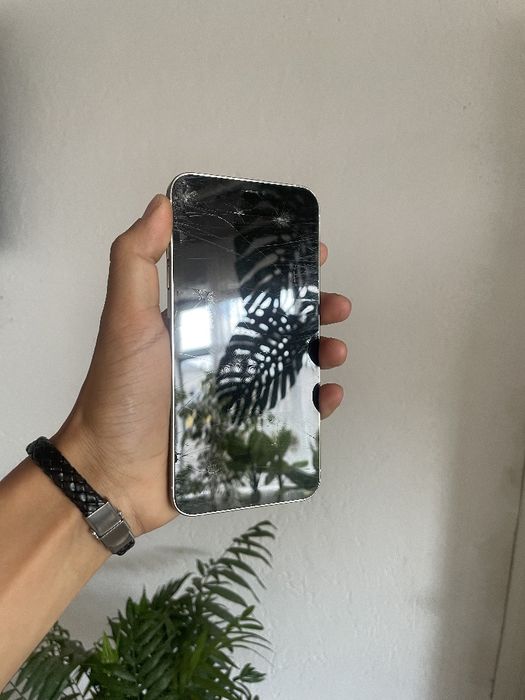 IPhone xs max минус в описании