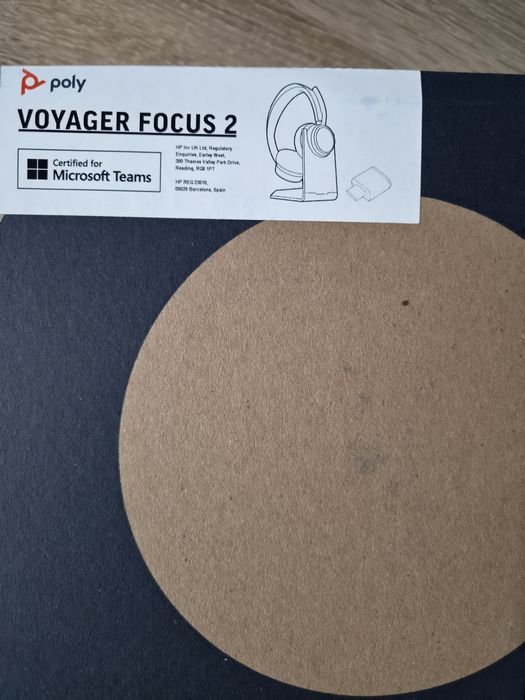 Casti Poly Voyager Focus 2