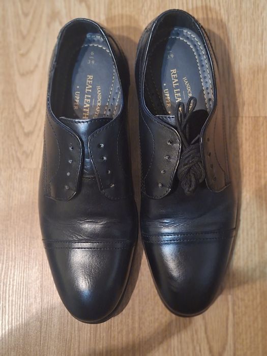 Официални обувки