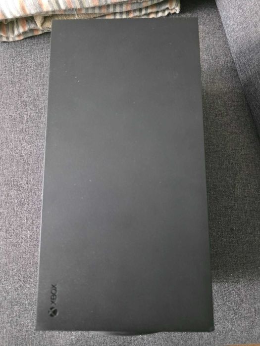 Vand Xbox series X defect / piese