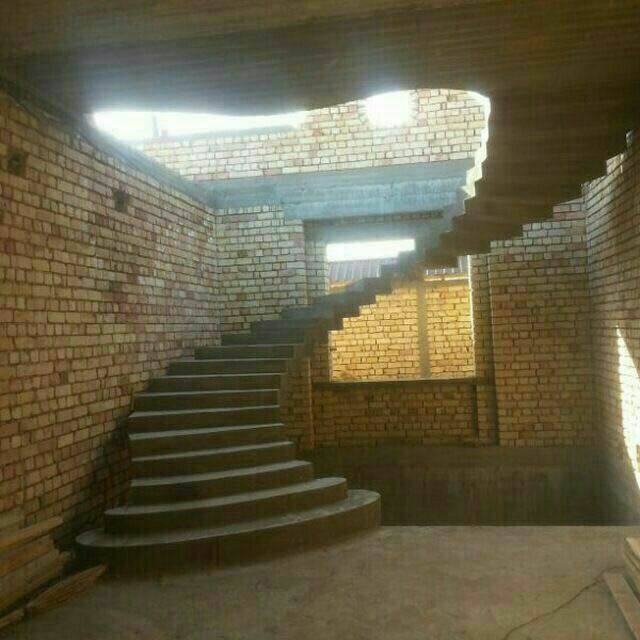 Лестница бетон зина