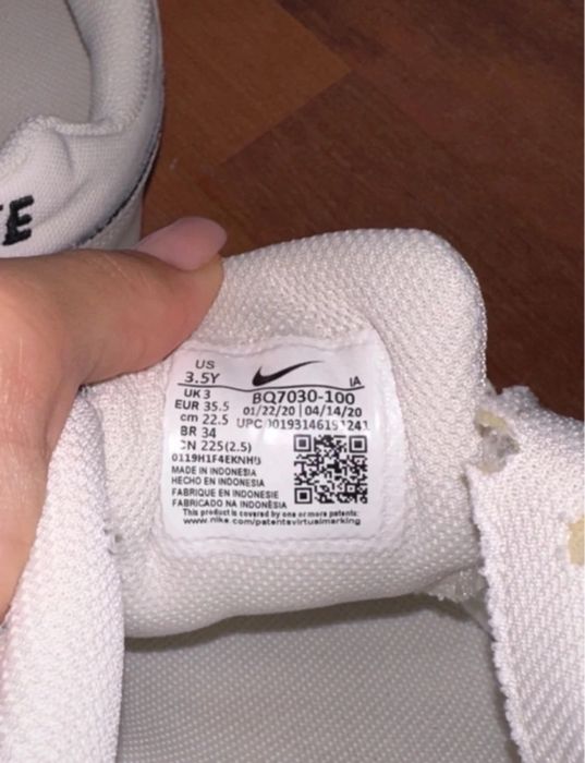 Adidasi nike dama