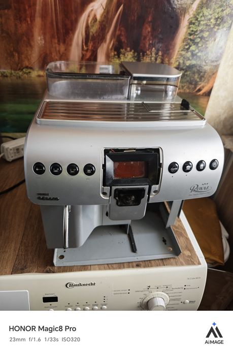 Philips Saeco HD8930 Royal Capuchino