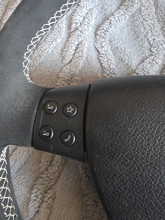 Волан за Volkswagen Alcantara