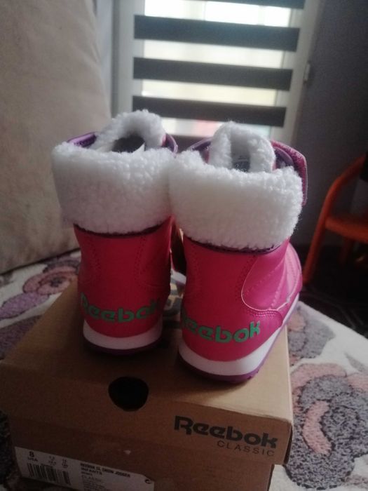 Нови ботушки Reebok