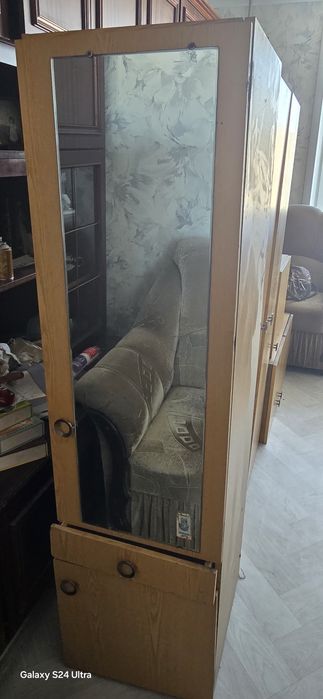Продам шкафы от прихожей