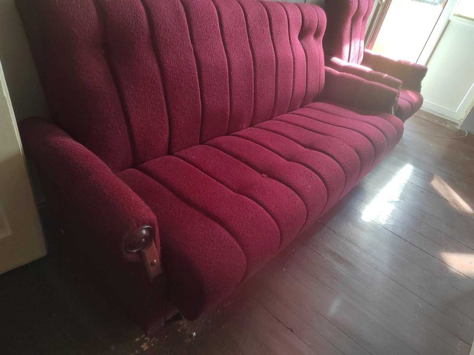 холна гарнитура .