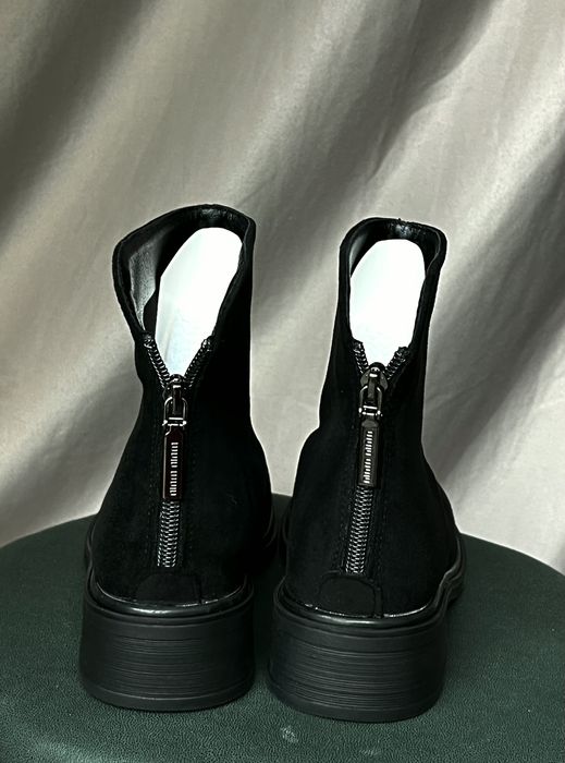 Стильные и удобные женские полусапожки