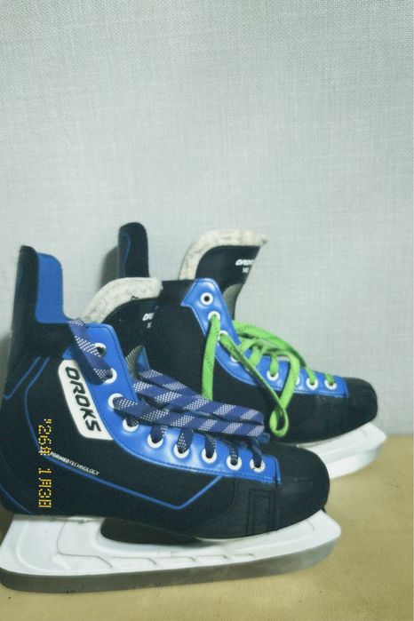 Коньки OROCS 140