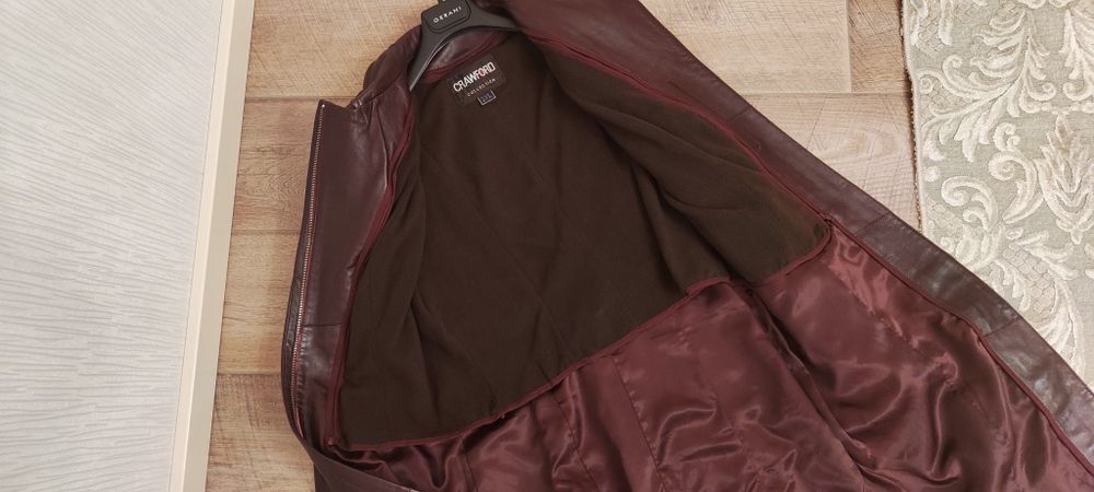 Продам кожаную куртку