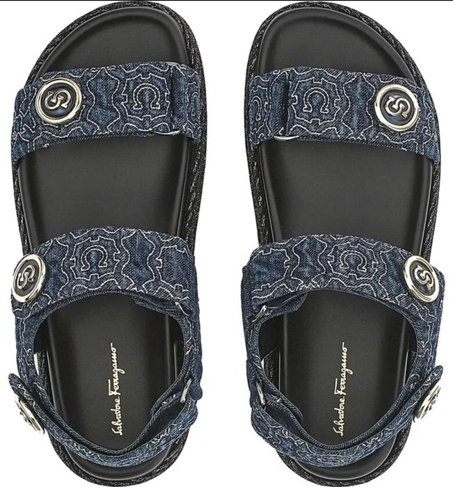 Salvatore Ferragamo Kalie сандали нови 39 деним и естествена кожа