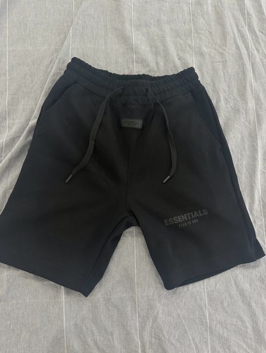 Pantaloni scurti Essentials