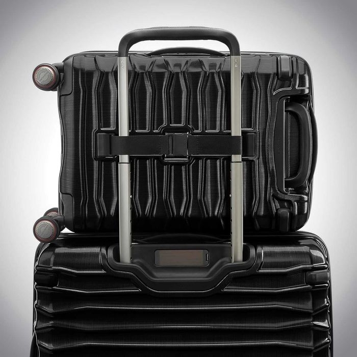 Чемоданы Samsonite Stryde 2 Hardside Expandable 2 pcs Luggage Set! NEW