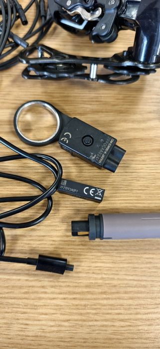 FULL Групсет Shimano Ultegra DI2 ST-R8050 2x11-Speed Dura Ace RD-9070