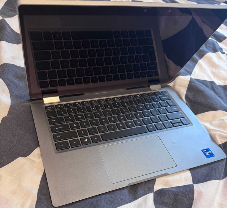 Dell Latitude 5320 I7 Gen 11 - 2 in 1
