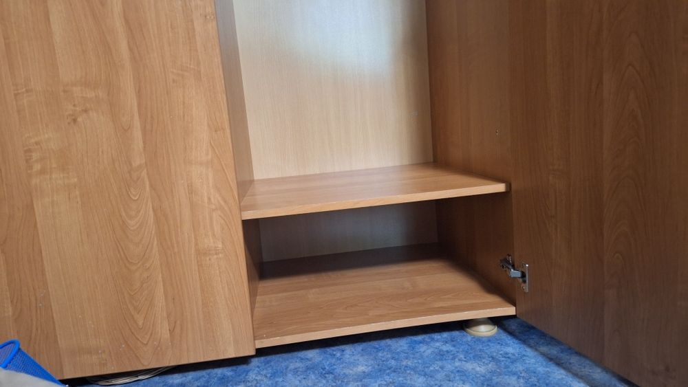 Шкаф, шкаф для одежды