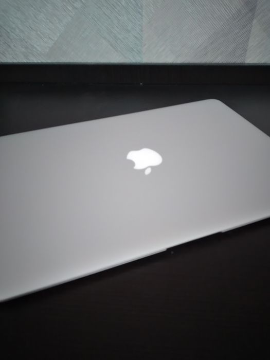 Macbook air 2017 ideal tinniq