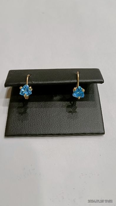 Vind cercei vintage din aur 14kt cu topaz