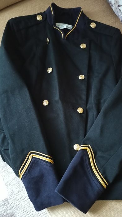 Sacou negru cu albastru închis