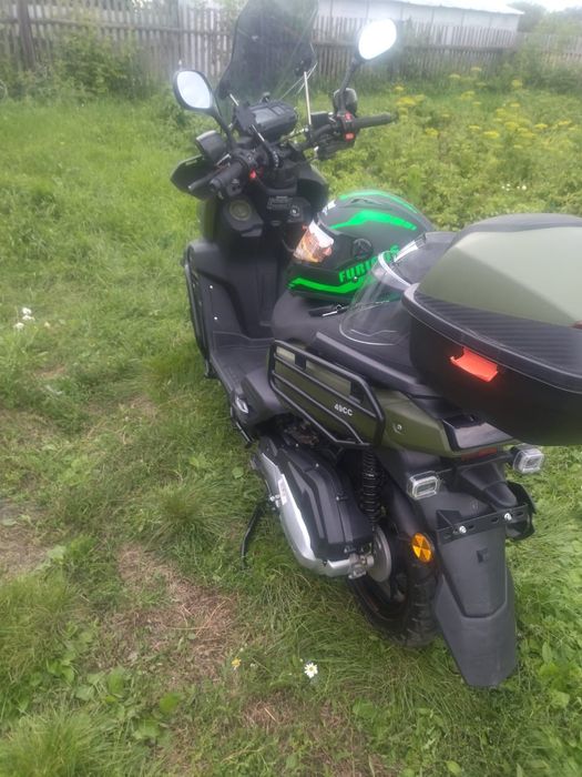 Новый скутер Tank