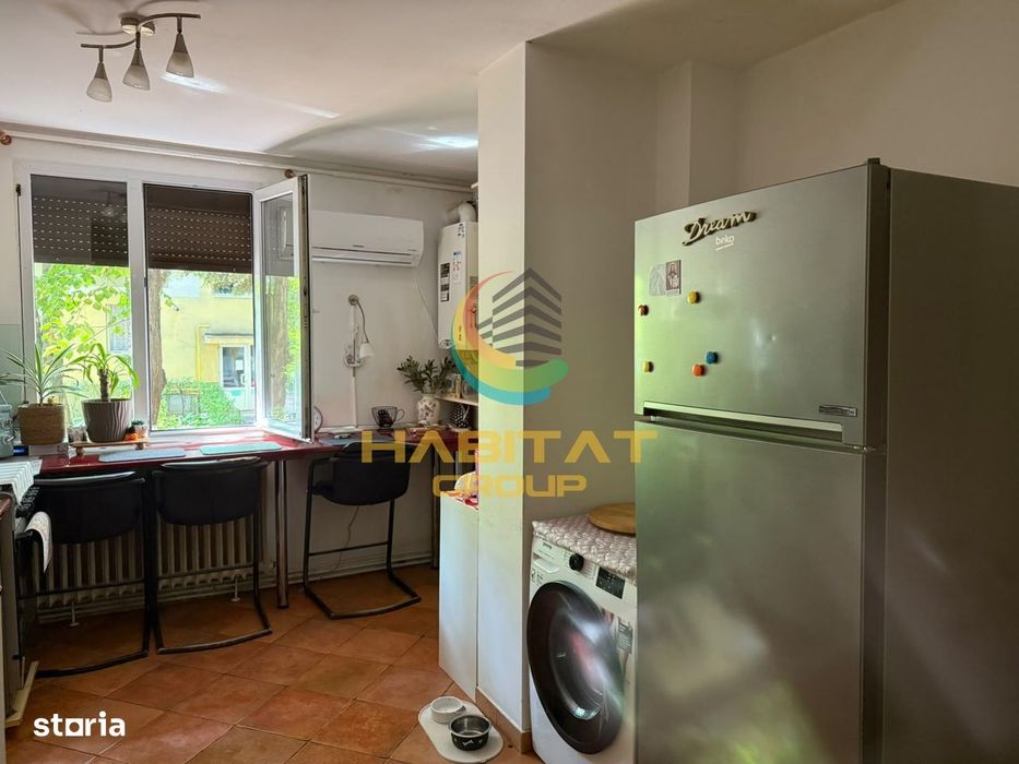 Apartament 3 camere- mobilat-Scoala 129