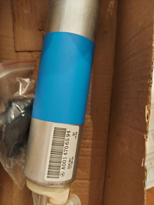 Топливный насос в оригинале на W463,G55 amg,G63amg,W220,W140 Mercedes