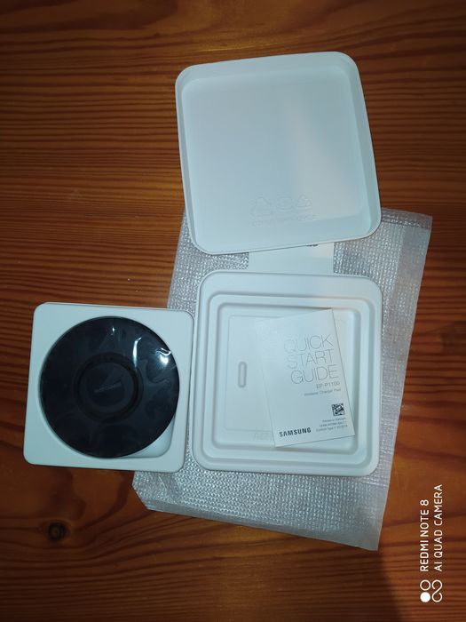 Vând încărcător rapit wireless